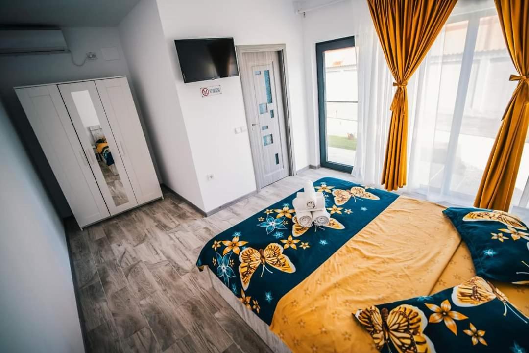 Casutele Amaliei Hotel Corbu  Bagian luar foto