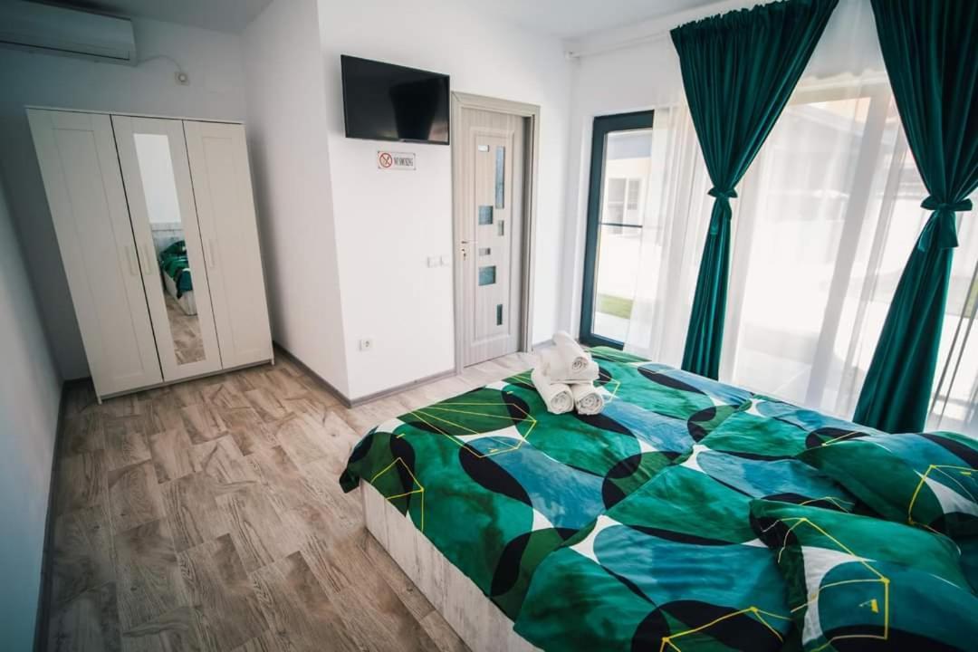 Casutele Amaliei Hotel Corbu  Bagian luar foto