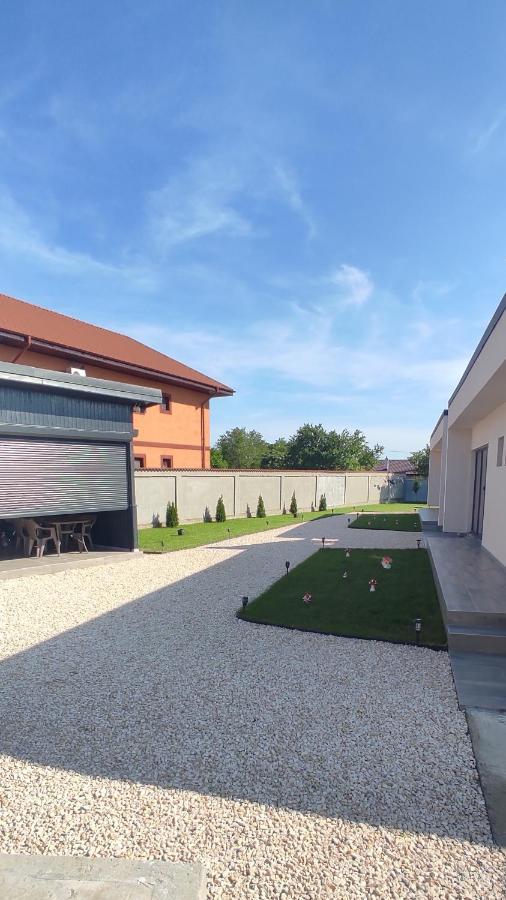 Casutele Amaliei Hotel Corbu  Bagian luar foto